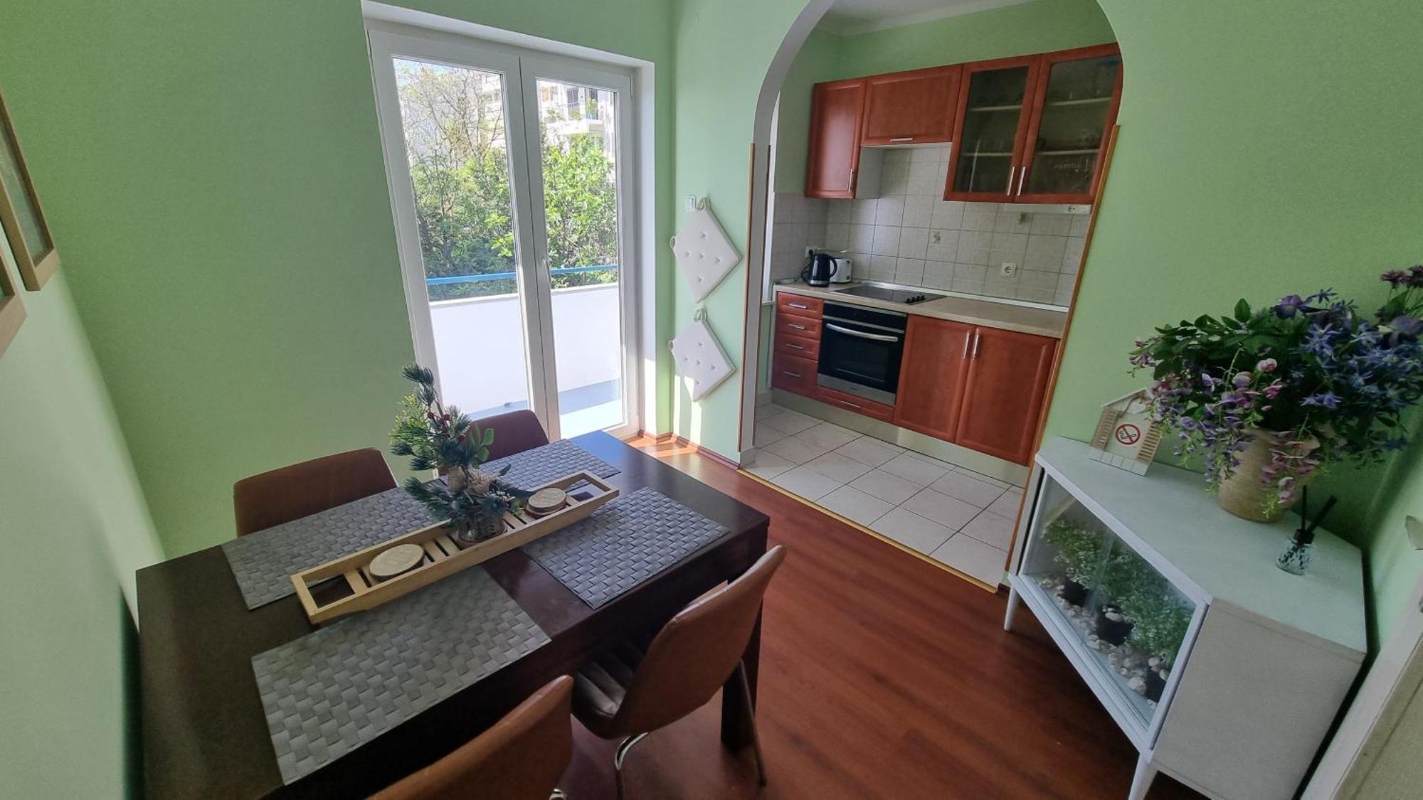 Apartment With Direct Sea View, Free Parking And Close To Beaches And Promenade Lovran Exterior photo